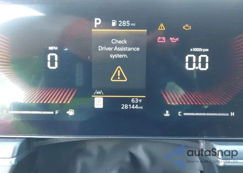 2025 Kia K5 Gt-Line z USA, uszkodzony, nr VIN KNAG64J79S5269097